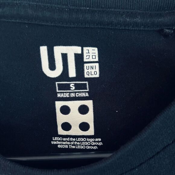 UNIQLO LEGO Men’s T-Shirt Size S Graphic Black Tee Short Sleeve - Picture 4 of 7